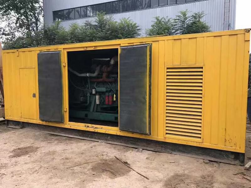 布拖柴油发电机组滤清器内充满机油但压力不足如何进行故障排查？