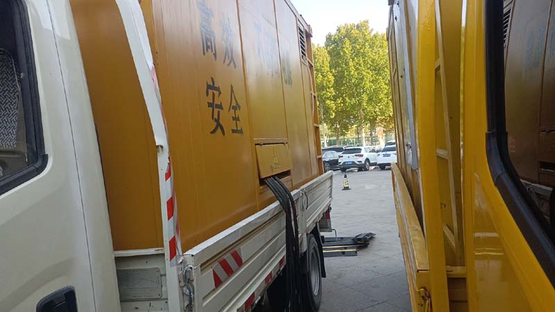布拖如何判断柴油发电机组和UPS电源的切换时间是否符合要求？